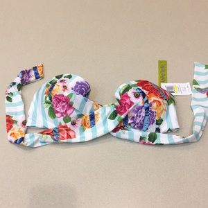 Gianni Bini Wrap-around Floral Bathing Suit Top
